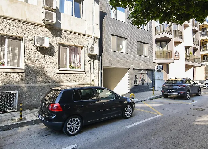 Apartment Flat Wi-fi & Streaming