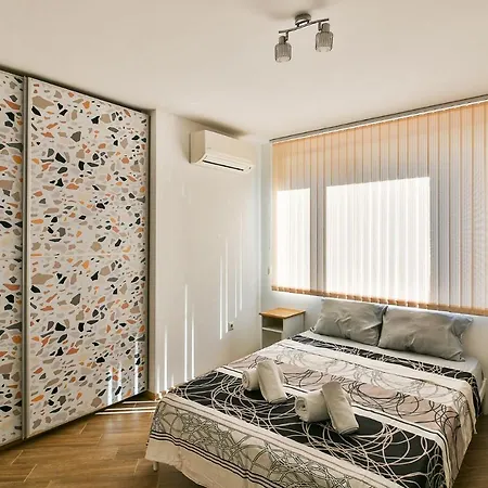 Flat Wi-fi & Streaming * Варна